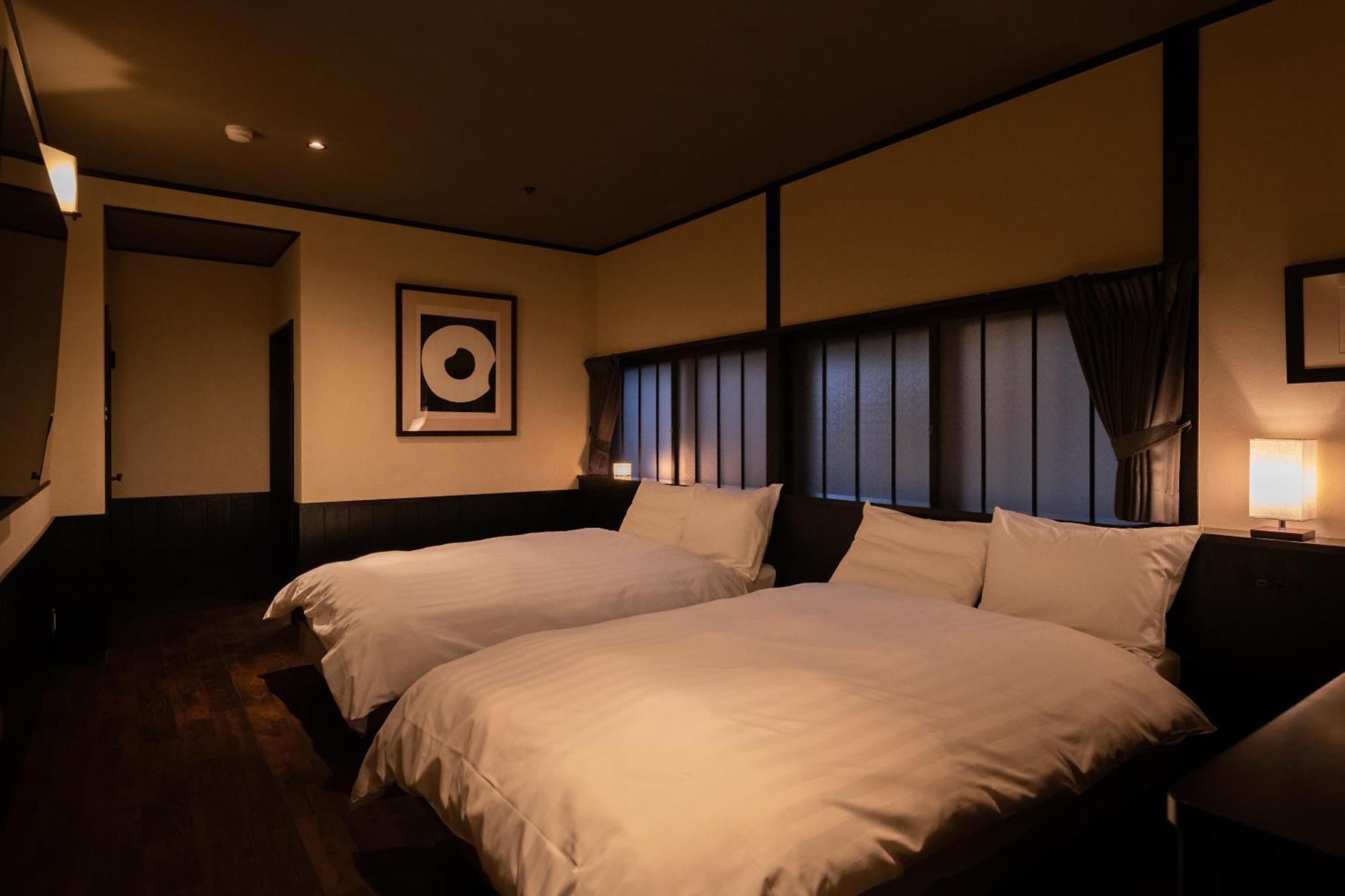 Arima Onsen Tocen Goshobo Hotell Kobe Rum bild A room at the hotel
