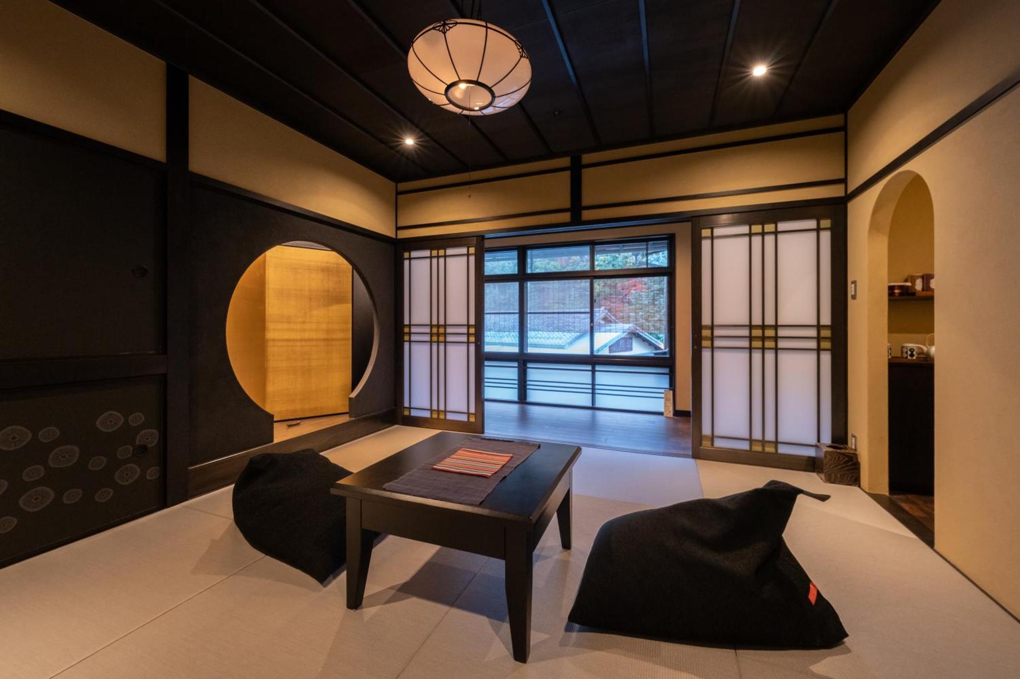 Arima Onsen Tocen Goshobo Hotell Kobe Rum bild A traditional Japanese room