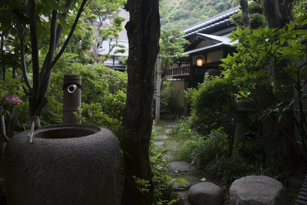 Arima Onsen Tocen Goshobo Hotell Kobe Exteriör bild A tea house in Kyoto